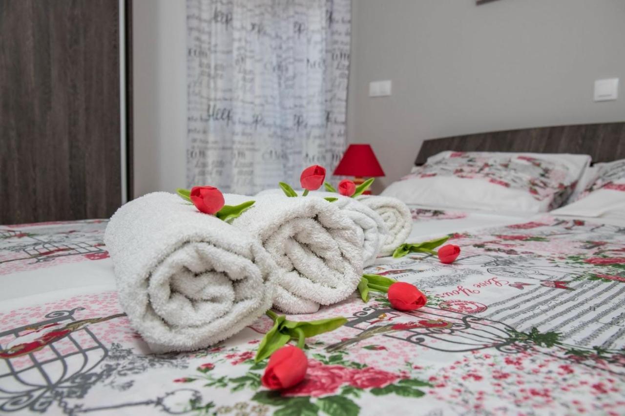 Michelle Apartment Crikvenica Bagian luar foto