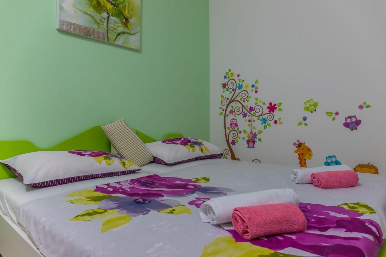 Michelle Apartment Crikvenica Bagian luar foto