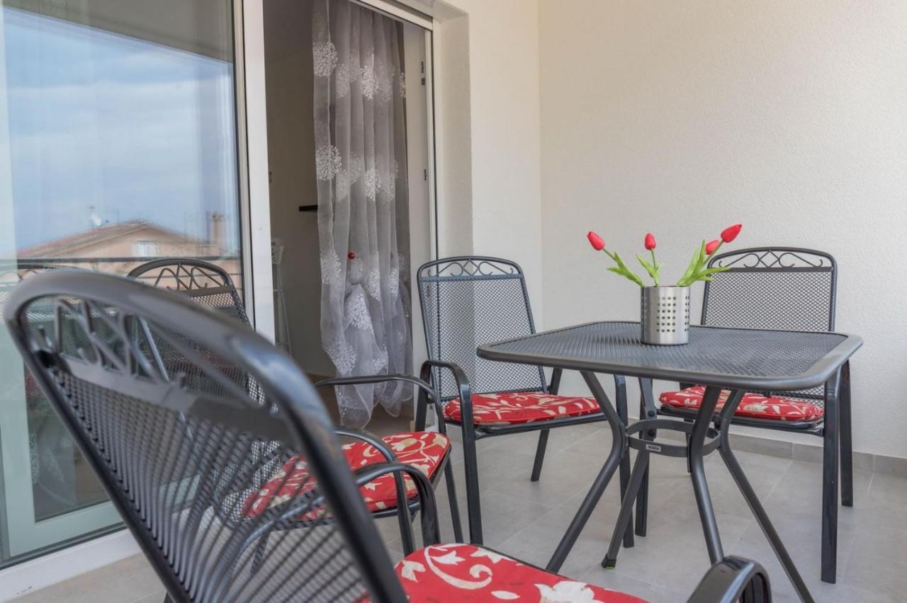Michelle Apartment Crikvenica Bagian luar foto